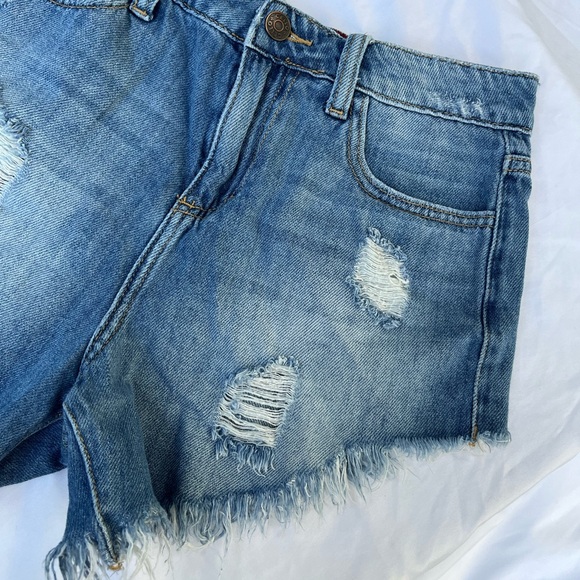 Cello Jean Booty Shorts Size XS - Picture 5 of 16
